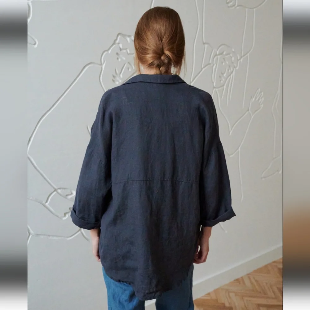 Linenfox Kay Shirt In Black - Picture 2 of 3